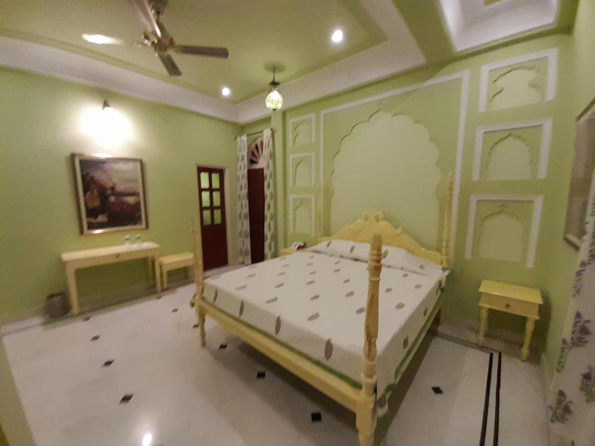 Готель Raj Rajeshwari Haveli Джайпур Екстер'єр фото