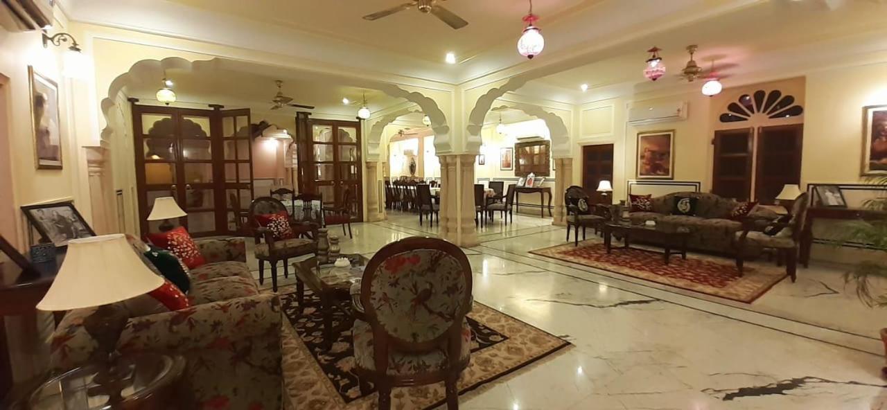 Готель Raj Rajeshwari Haveli Джайпур Екстер'єр фото